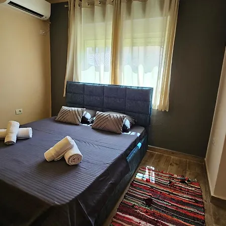 Апартаменты Dua's *