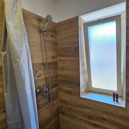 Апартаменты Dua's *